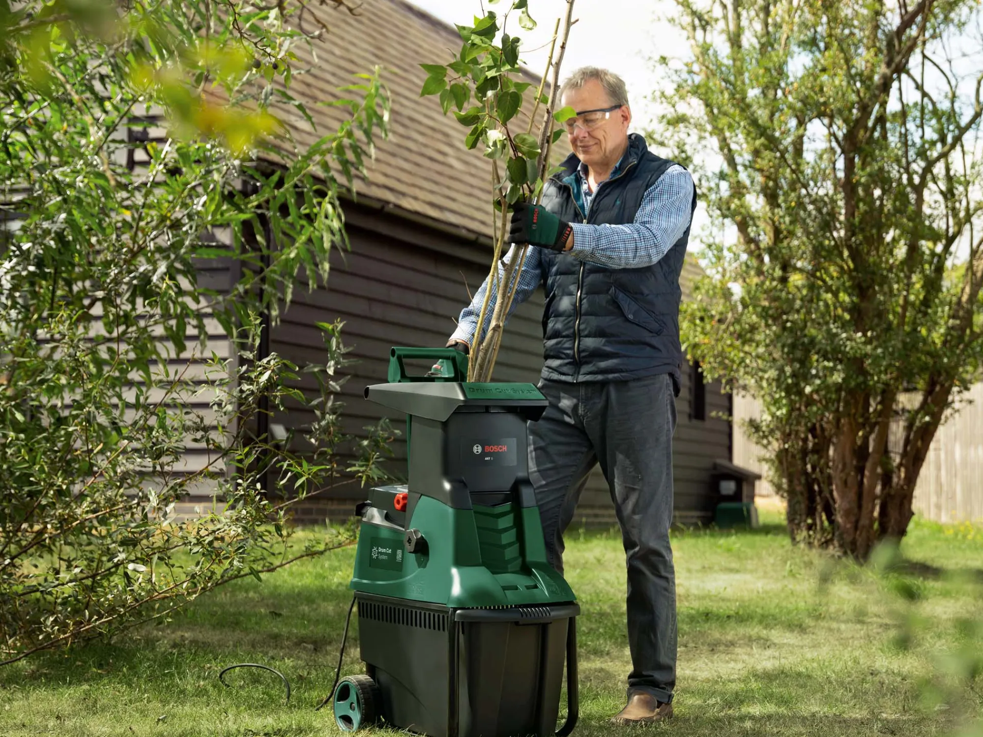 Bosch Tuinmachines>Hakselaar AXT25D Fluister