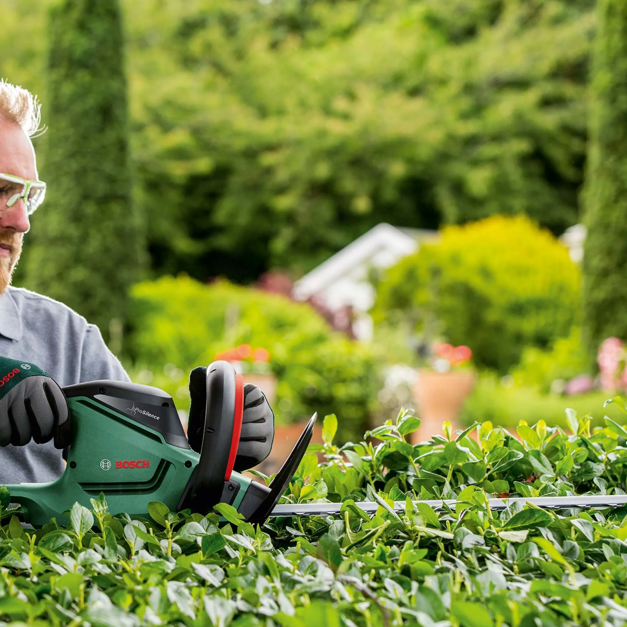 Bosch Tuinmachines>Heggenschaar UnversalHedgeCut 60 V2