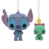 Hallmark Kerstdecoratie|Kerstballen>Kerstornament Stitch en Scrump Funko Buddy
